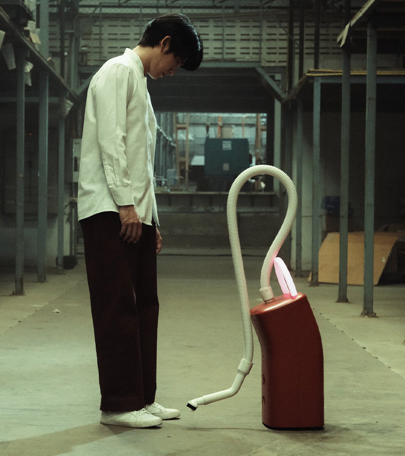 affiche du film A Useful Ghost (Fantôme utile) 